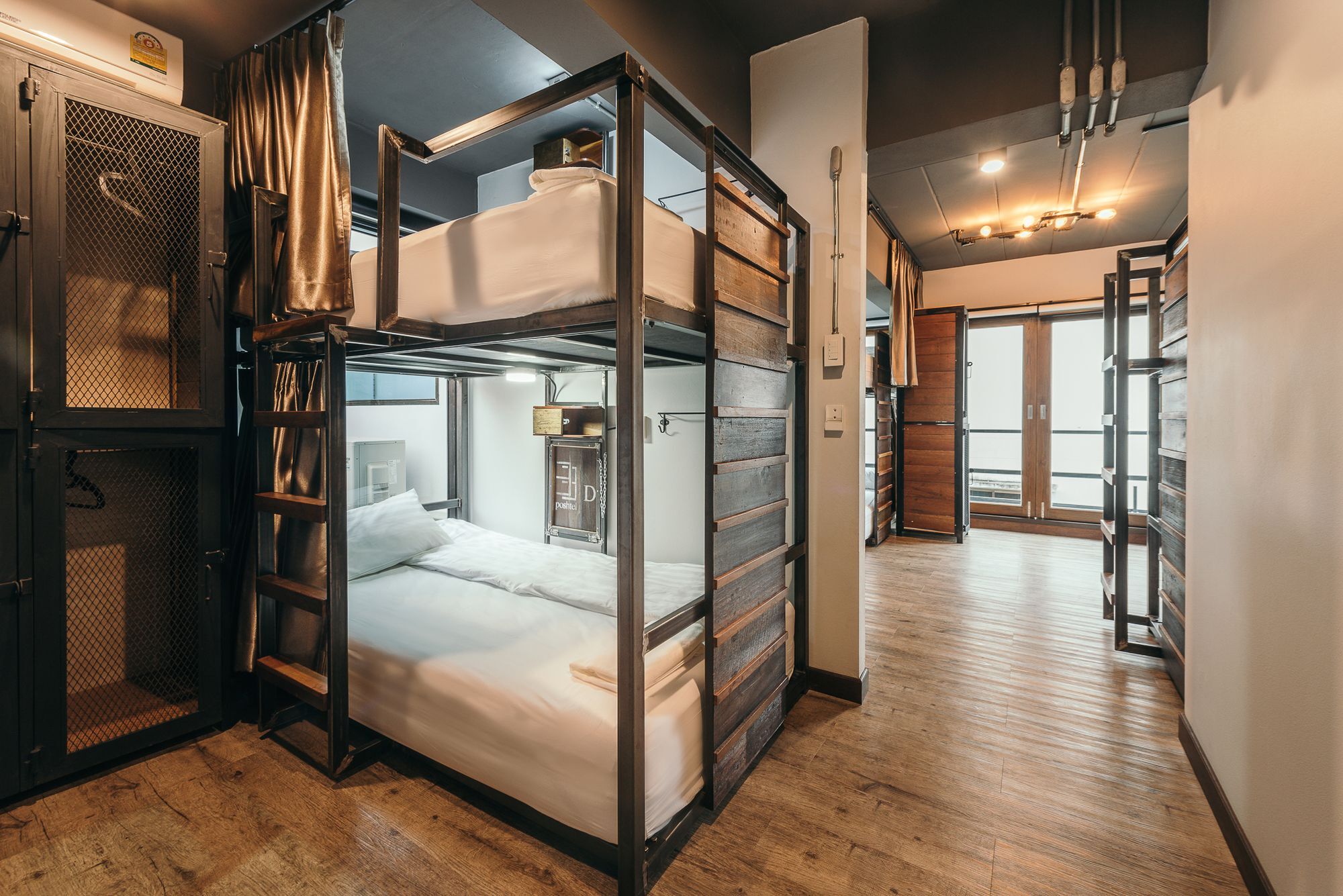 33 Poshtel (Adults Only) Chiang Mai Exterior foto