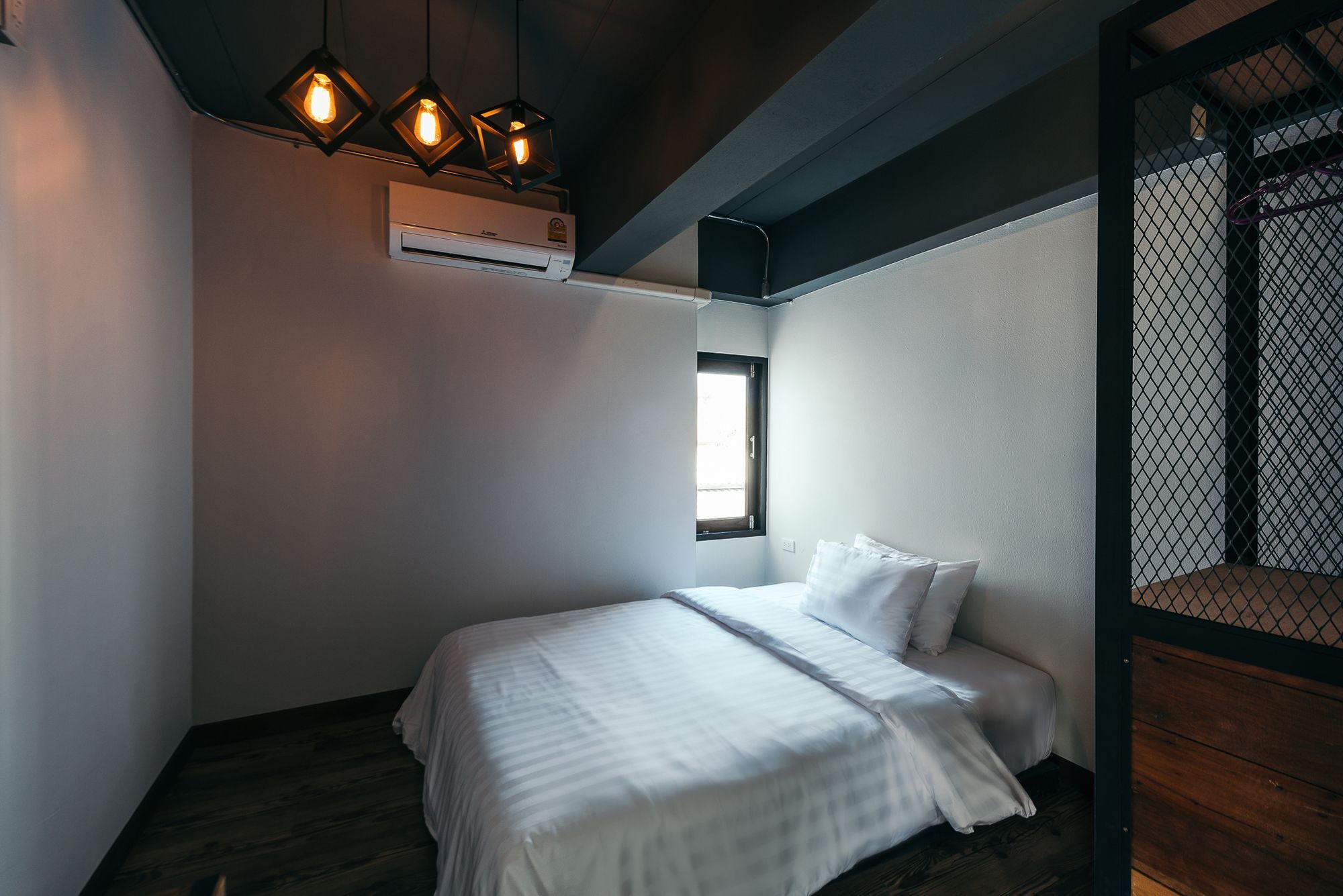 33 Poshtel (Adults Only) Chiang Mai Exterior foto