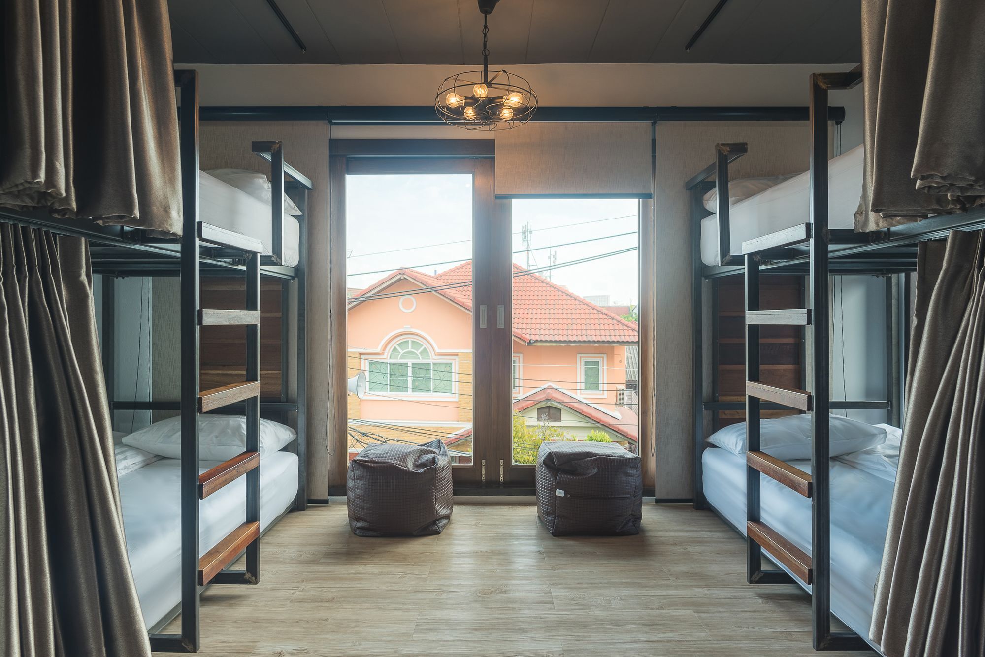 33 Poshtel (Adults Only) Chiang Mai Exterior foto